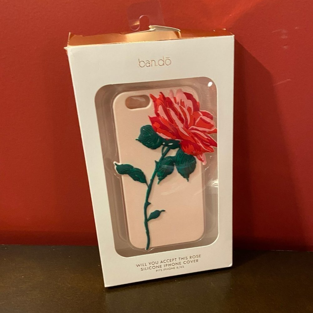 ⭐4 FOR $20⭐ ban.do "Rose" Silicone Phone Cover for iPhone 6/6S - NEW